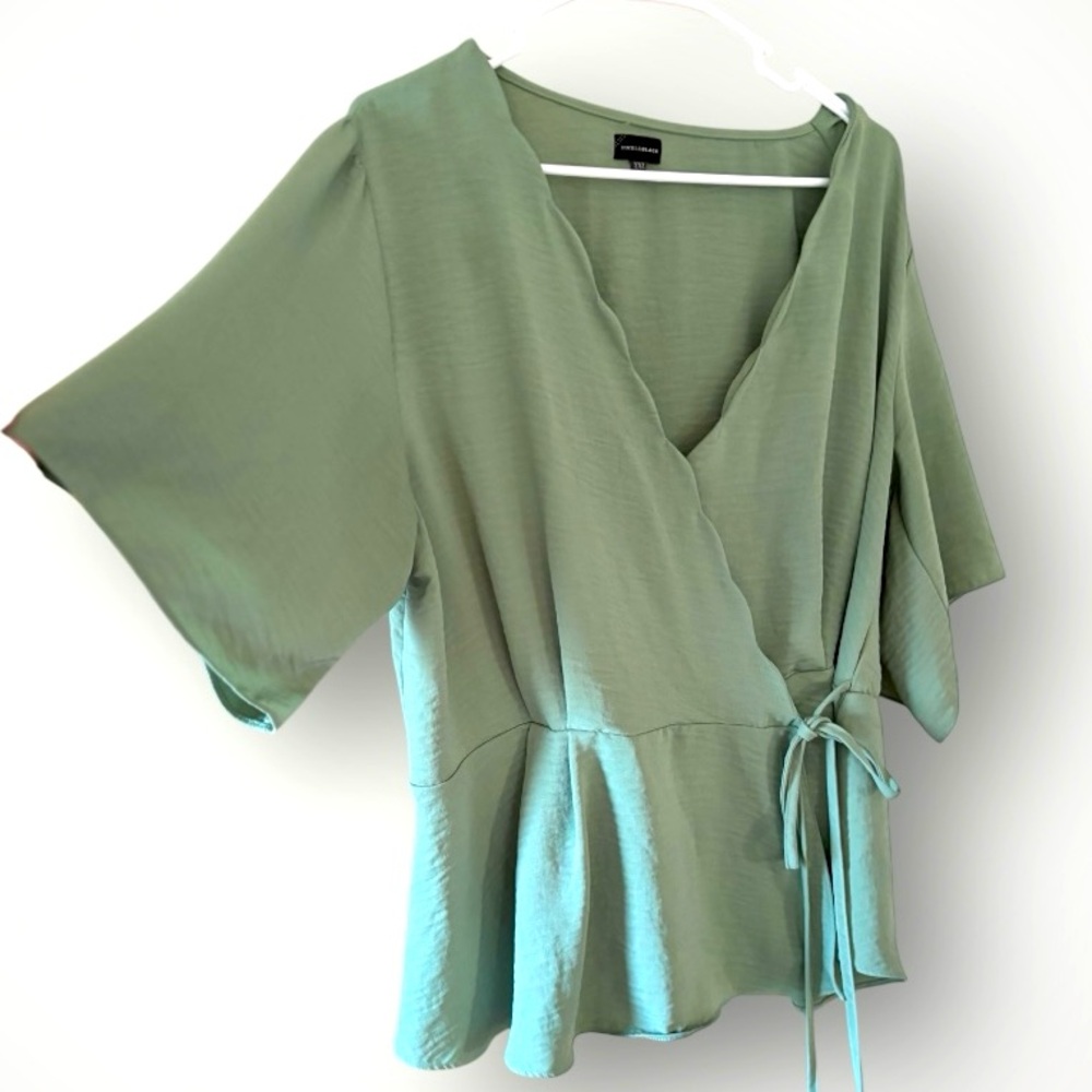 Buckle Vneck Scalloped Feminine Tie Wrap Peplum Top Mint Green Size XXL